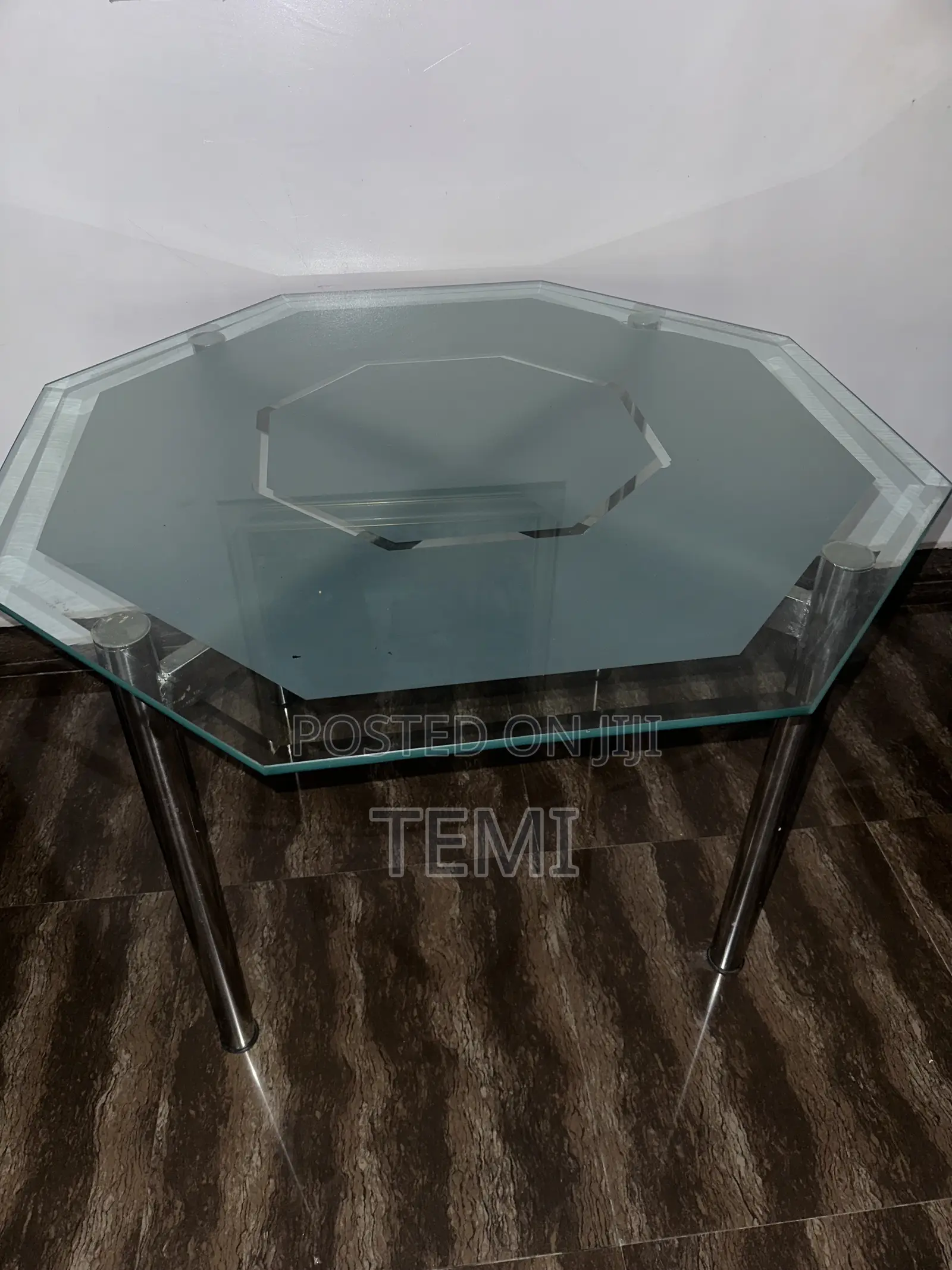 Dinning Table