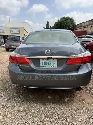 Honda Accord EX-L 4dr Sedan FWD (2.4L 4cyl 2A) 2013 Gray