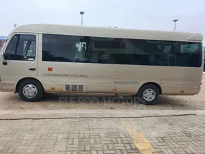 Toyota Coaster 2008 Gold