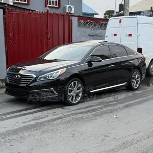 Hyundai Sonata Limited 2.0T 4dr Sedan (2.0L 4cyl Turbo 6A) 2015 Black