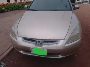 Honda Accord 2004 Silver