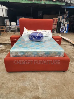 High Quality Brand New Upholstery Padded Bed