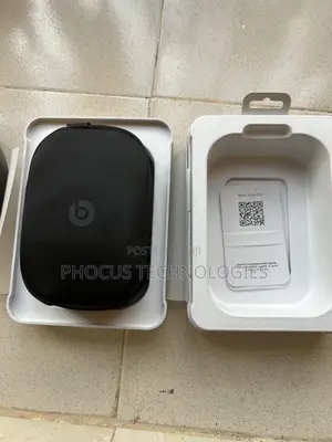 Open Box Beats Studio Pro