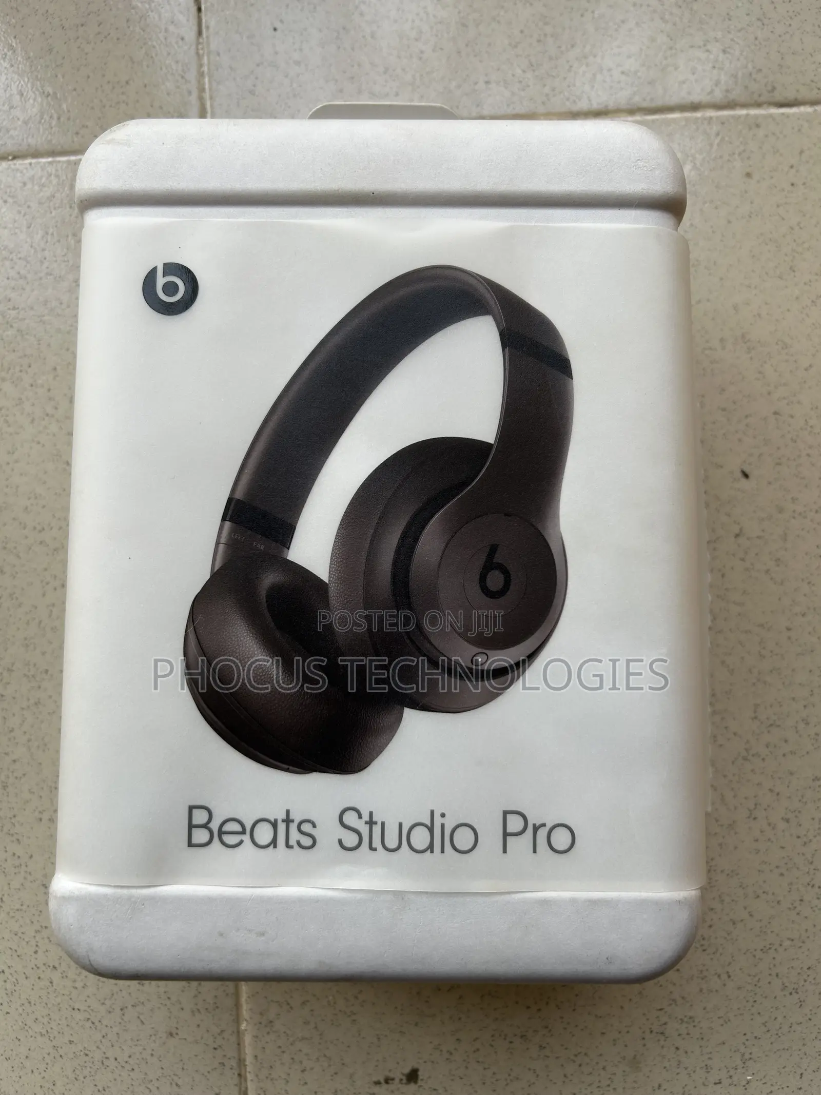Open Box Beats Studio Pro