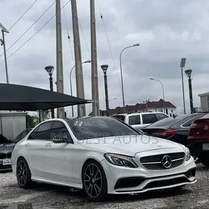 Mercedes-Benz C450 2016 White