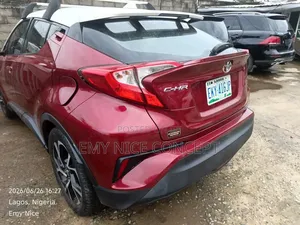 Toyota C-HR 2018 Red