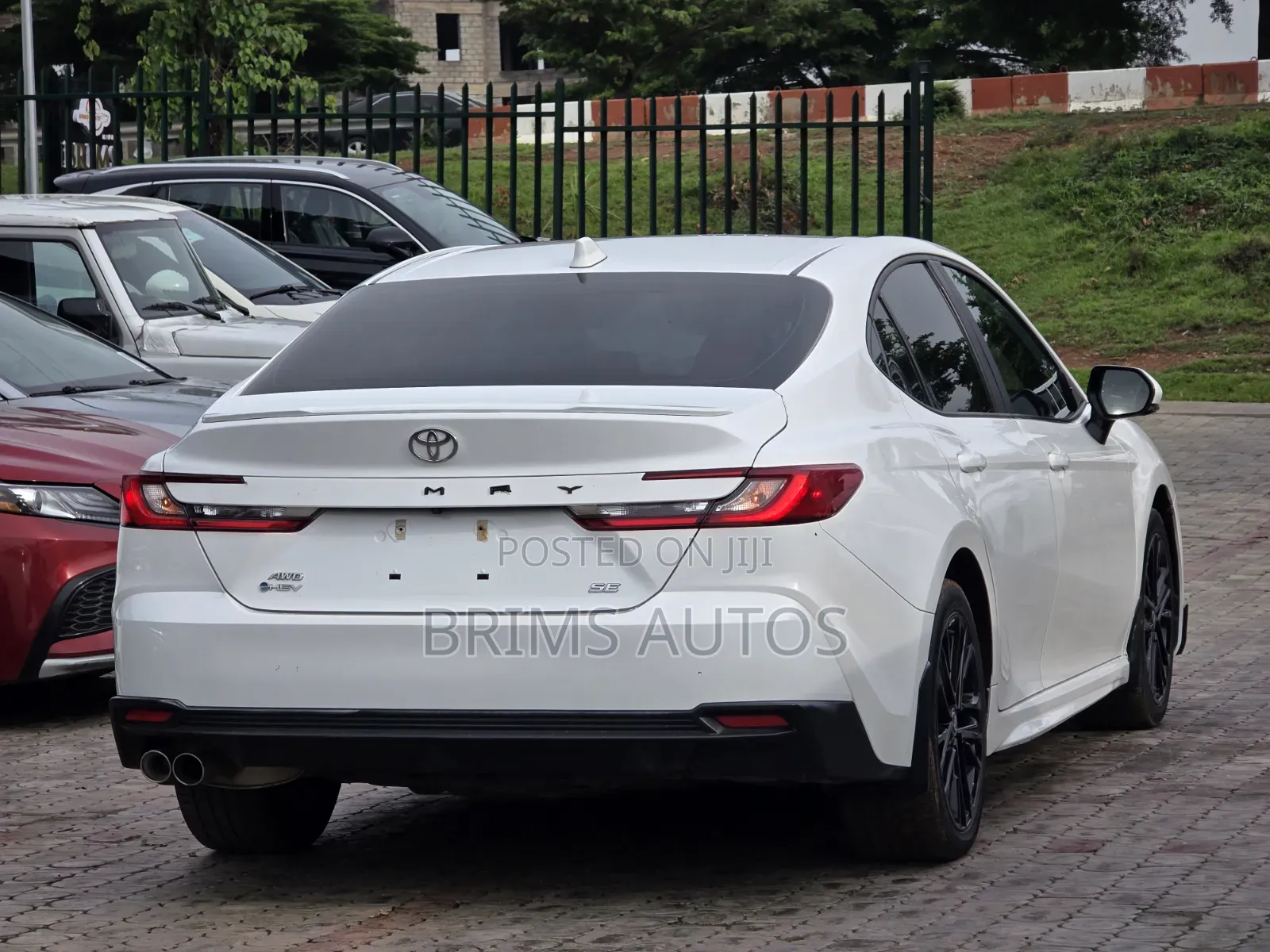 Toyota Camry 2024 White