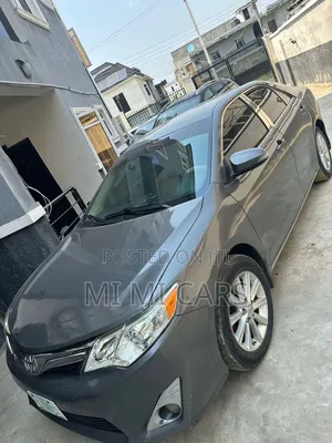 Toyota Camry 2012 Green