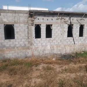 5bdrm Duplex in Meridian Villa Mshel, Kiami for sale