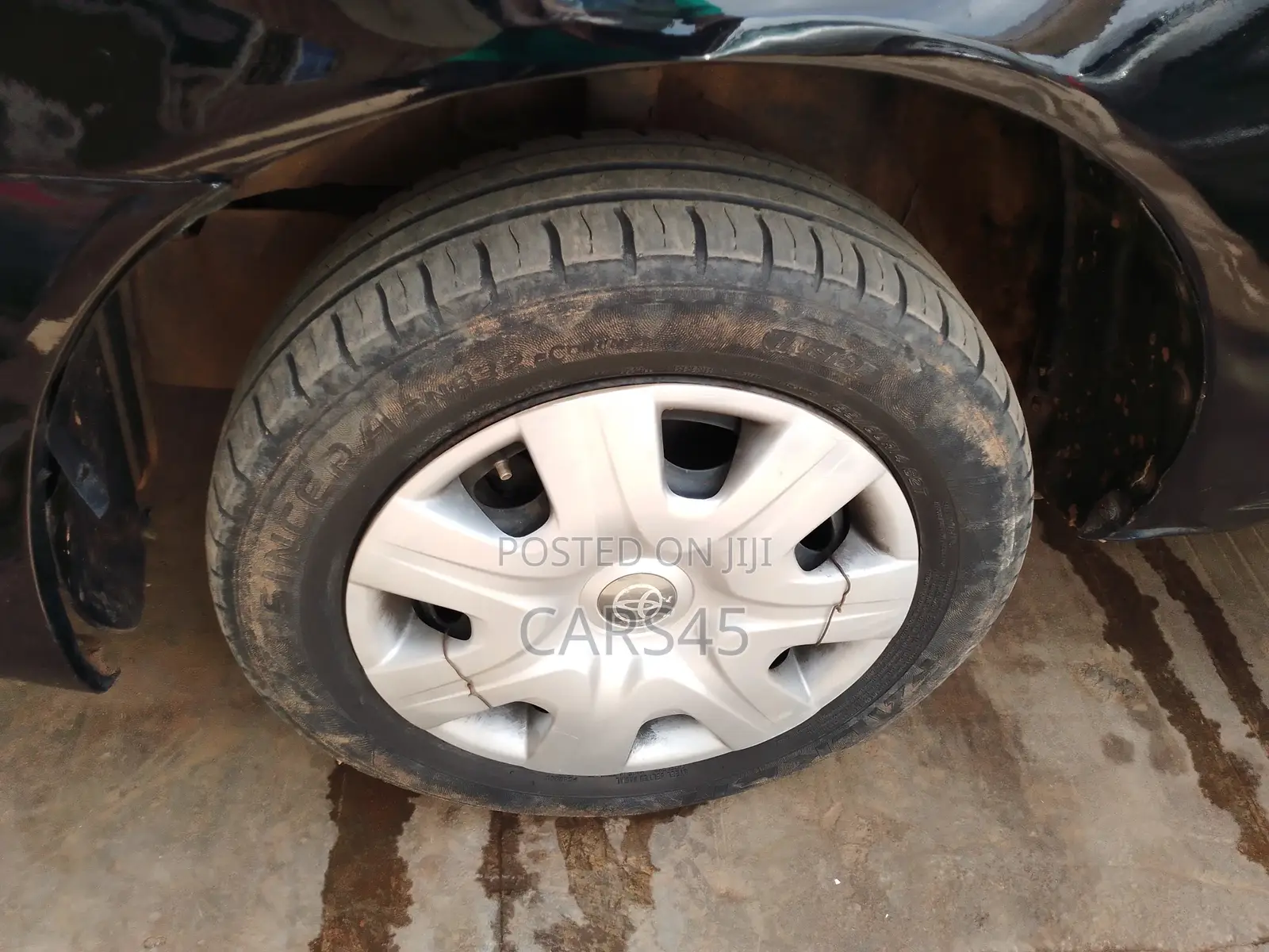 Toyota Corolla 2002 Black