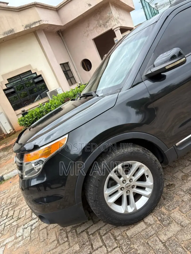 Ford Explorer 2014 Black