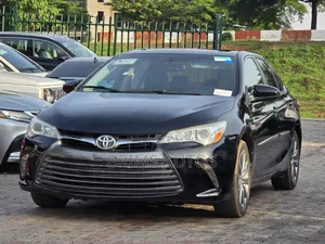 Toyota Camry 2016 Black