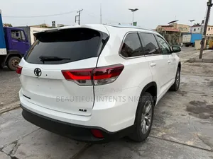 Toyota Highlander 2015 White