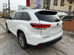 Toyota Highlander 2015 White