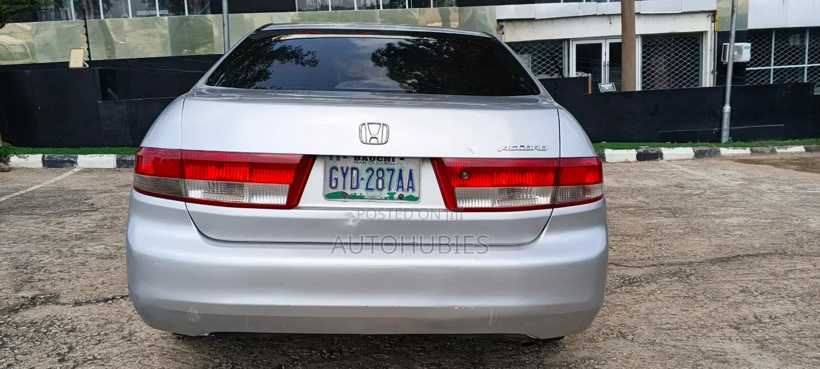 Honda Accord 2005 Silver
