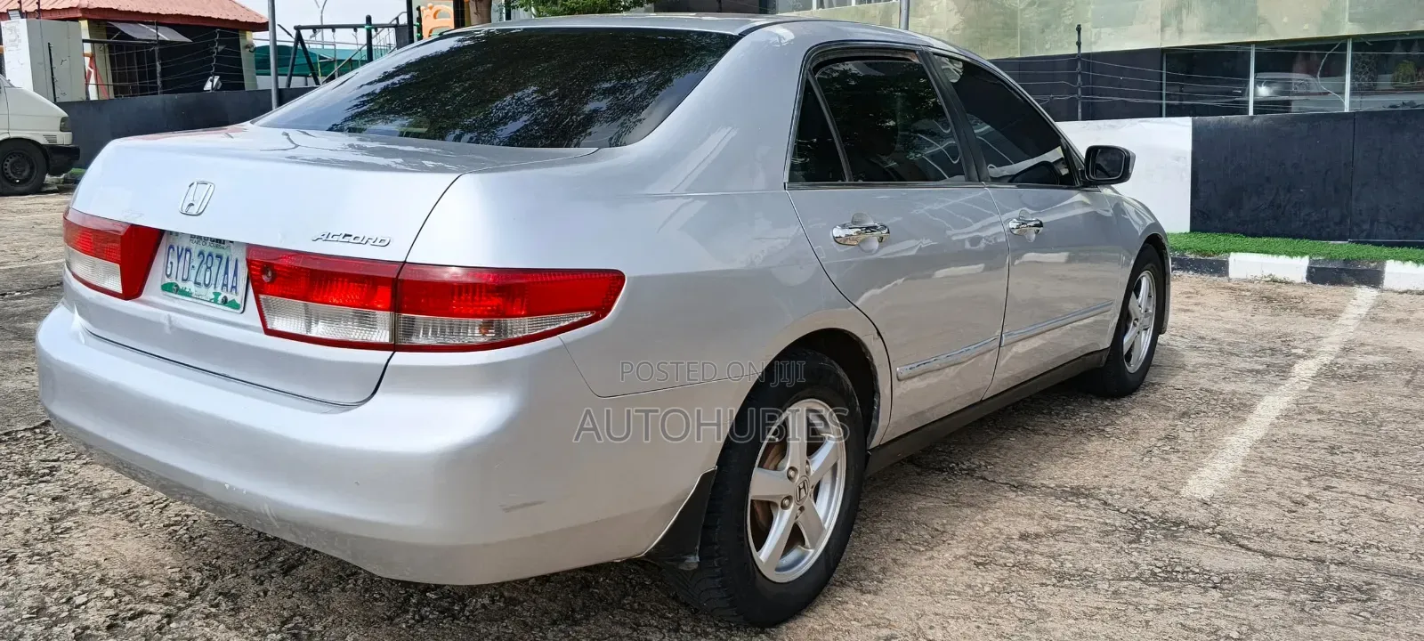 Honda Accord 2005 Silver