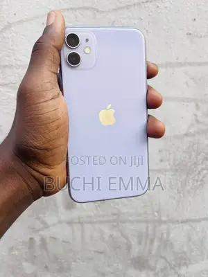 Apple iPhone 11 64 GB Purple