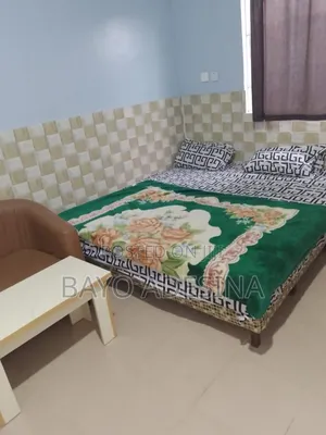 10 Rooms Hotel