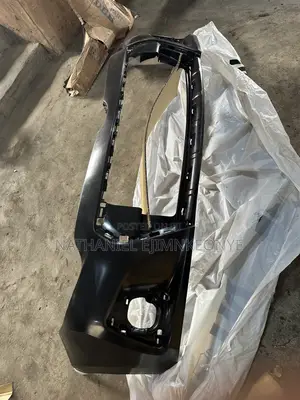 Front Bumper Corolla 2014 Se