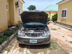 Toyota Camry LE 4dr Sedan (2.4L 4cyl 5A) 2005 Gray