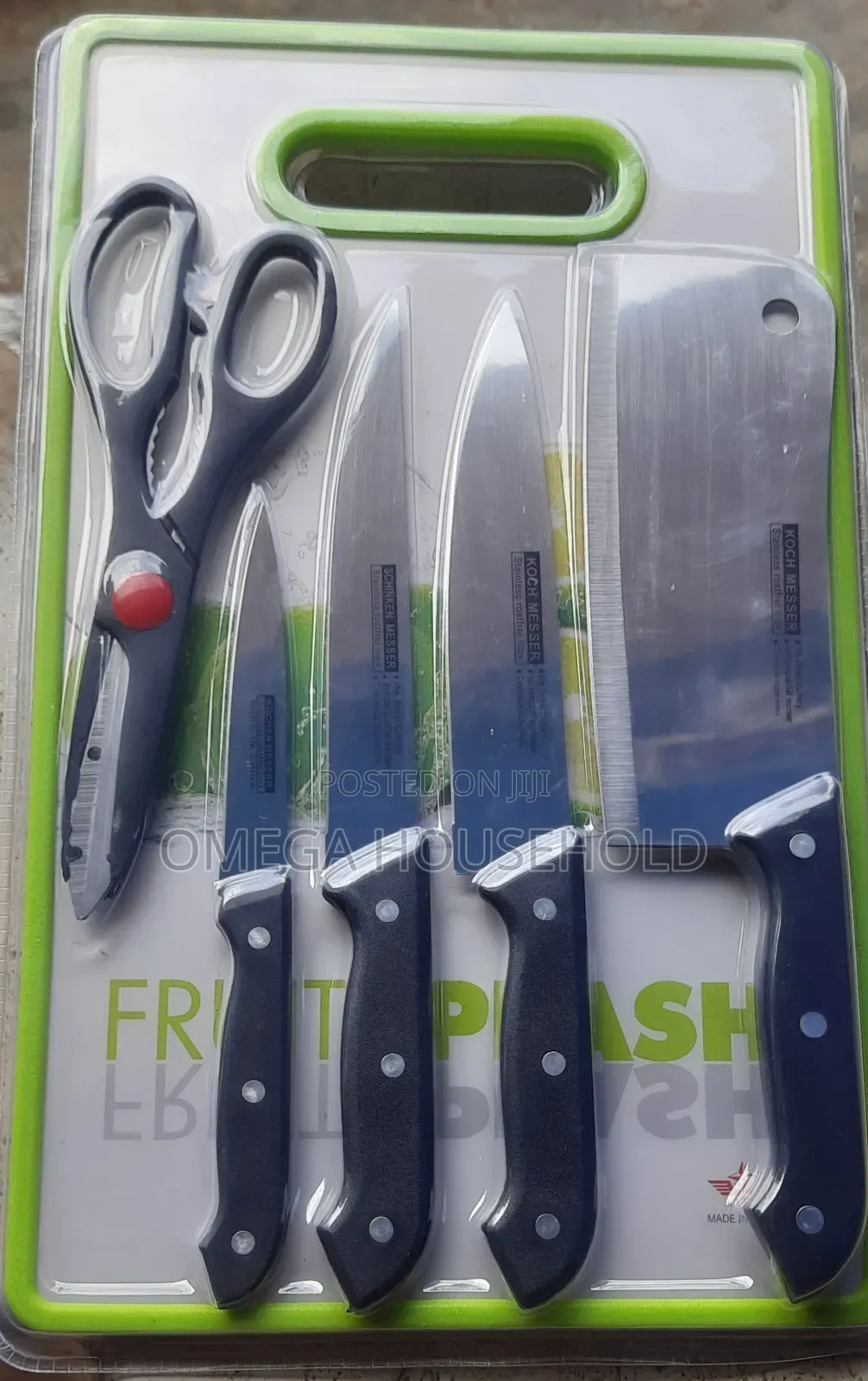 Knife Set and Chopping Board