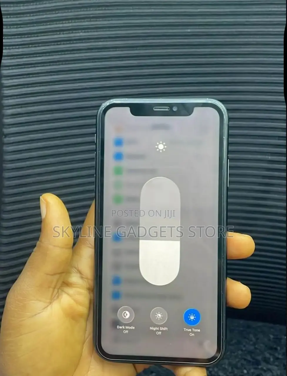 Apple iPhone 11 64 GB Gray