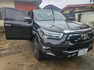 Hilux Available for Hire With Driver