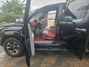 Hilux Available for Hire With Driver