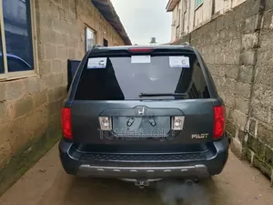 Honda Pilot 2003 Gray