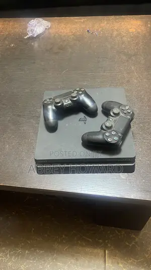 Ps4 Console With Two Pads for Sale