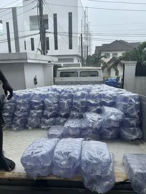 Lekki Table Water