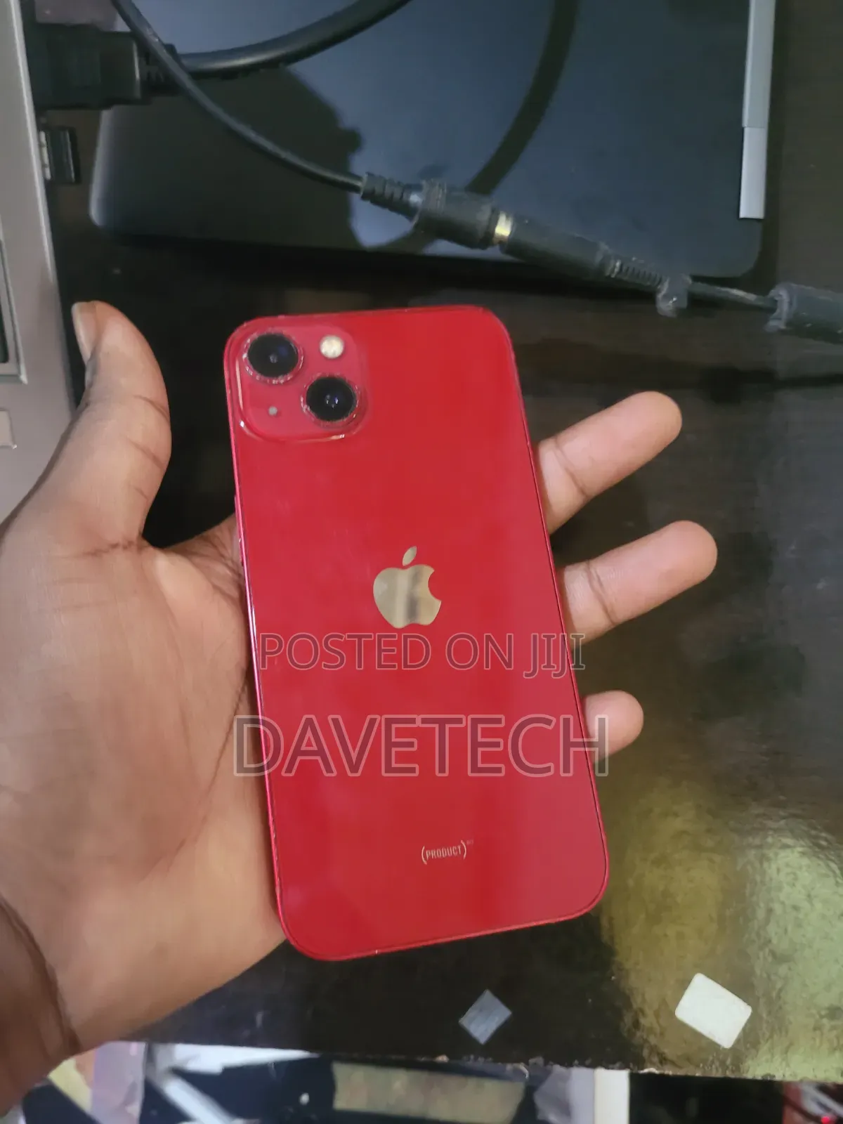 Apple iPhone 13 128 GB Red