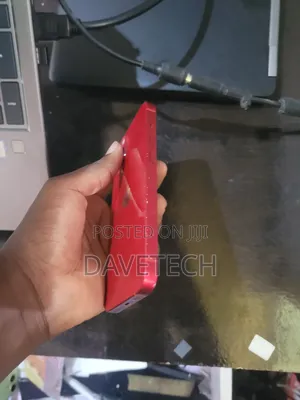 Apple iPhone 13 128 GB Red