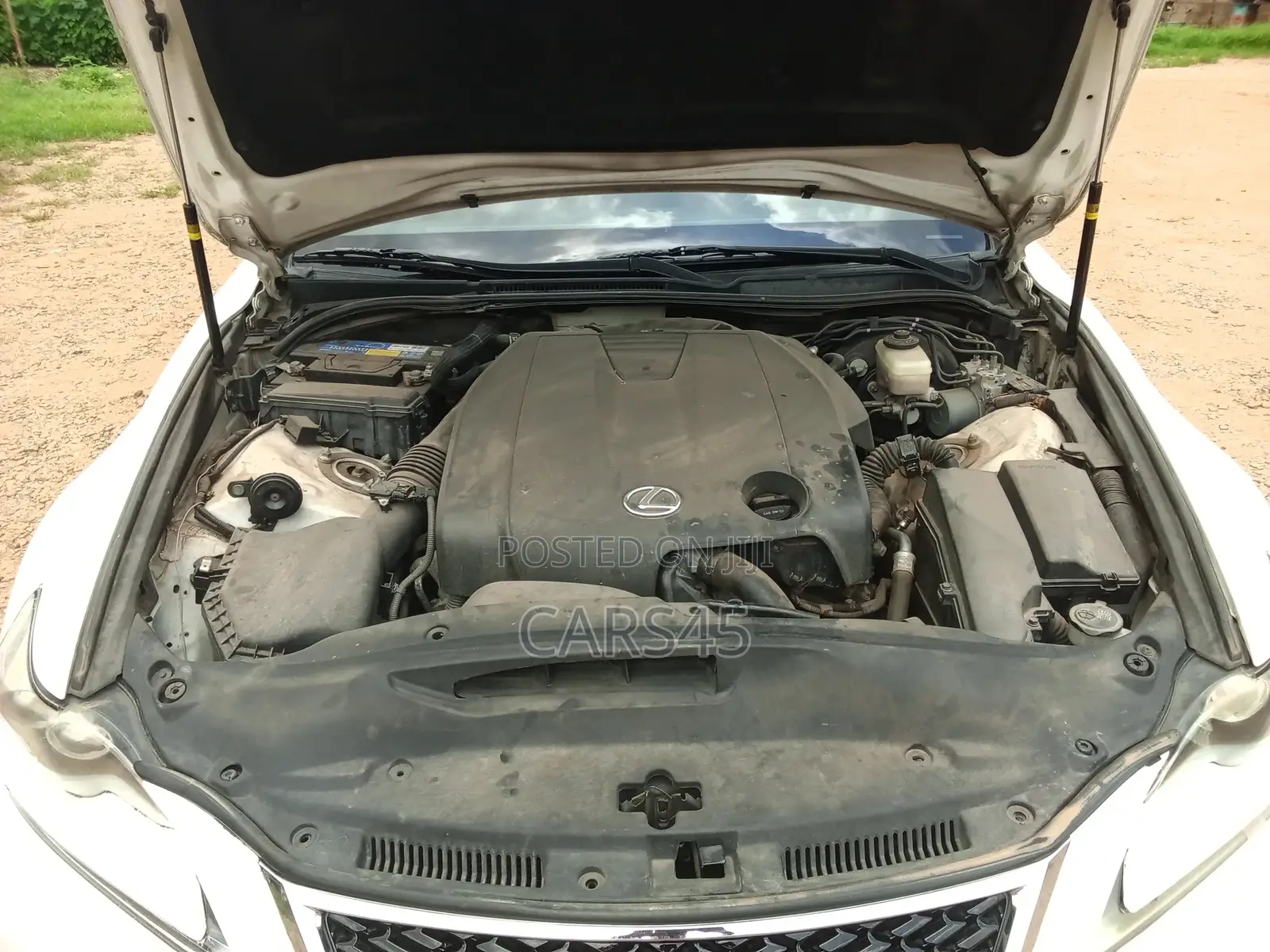 Lexus IS 2014 White