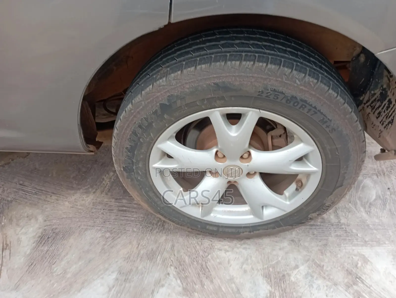 Nissan Rogue 2010 Gray
