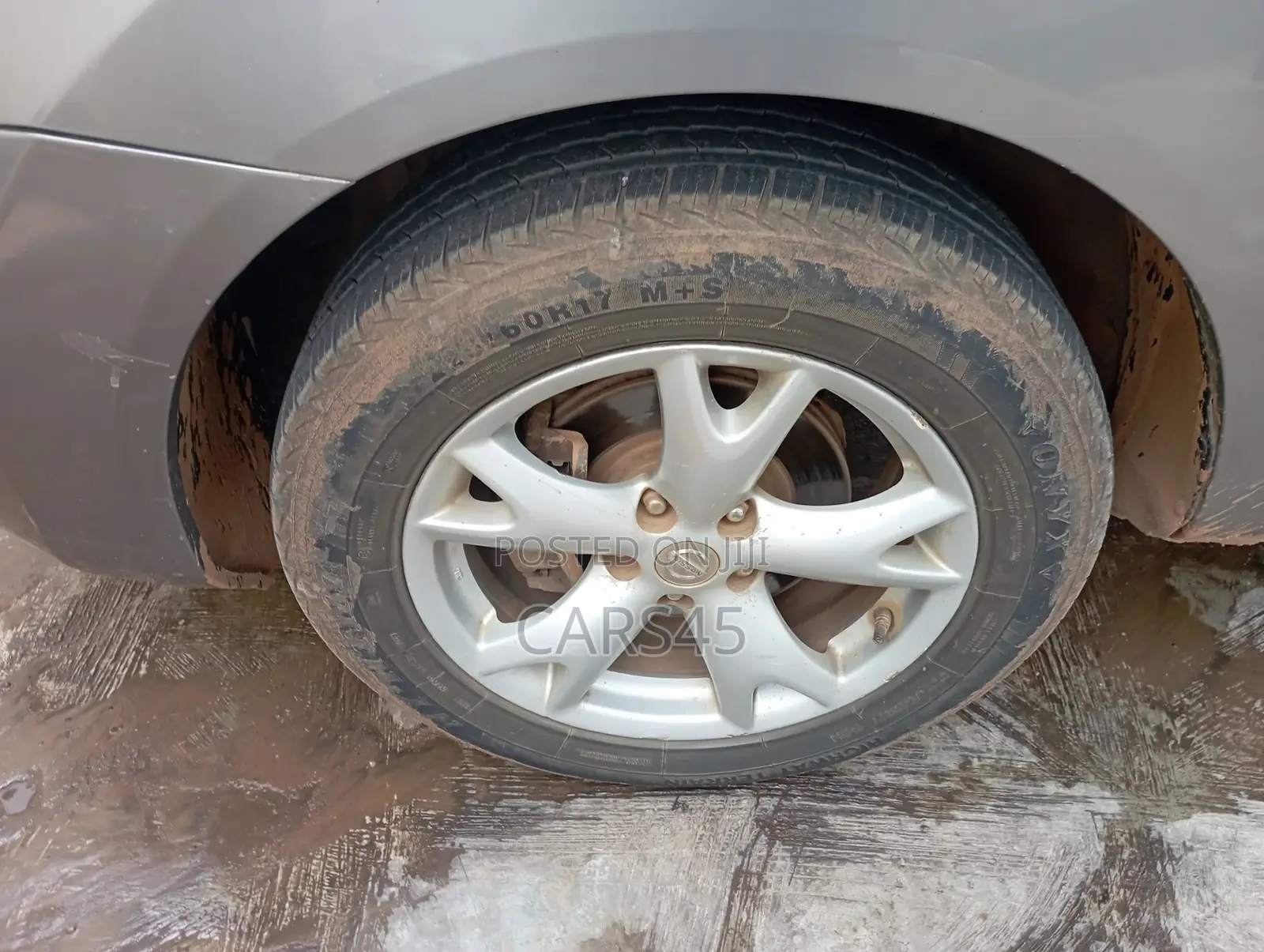 Nissan Rogue 2010 Gray