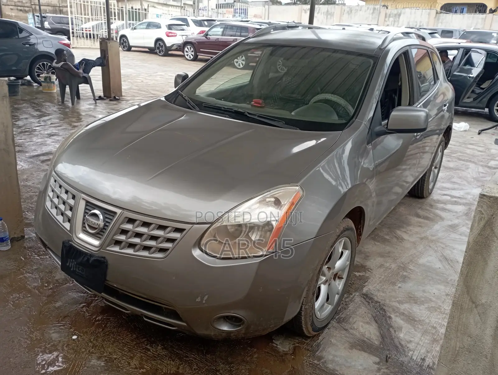 Nissan Rogue 2010 Gray