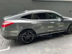 Honda Accord Crosstour EX-L w/Navigation AWD 2013 Gray