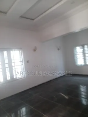 2bdrm Block of Flats in Jahi Gilmore Abuja for rent