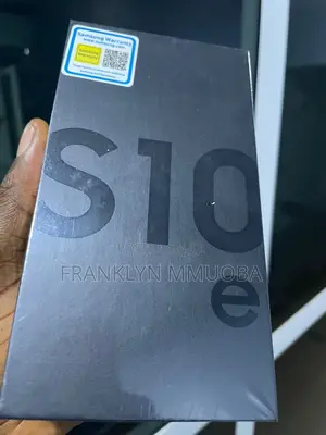 New Samsung Galaxy S10e 128 GB Black