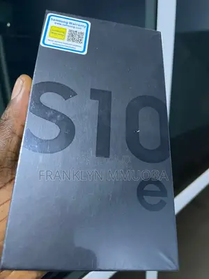 New Samsung Galaxy S10e 128 GB Black