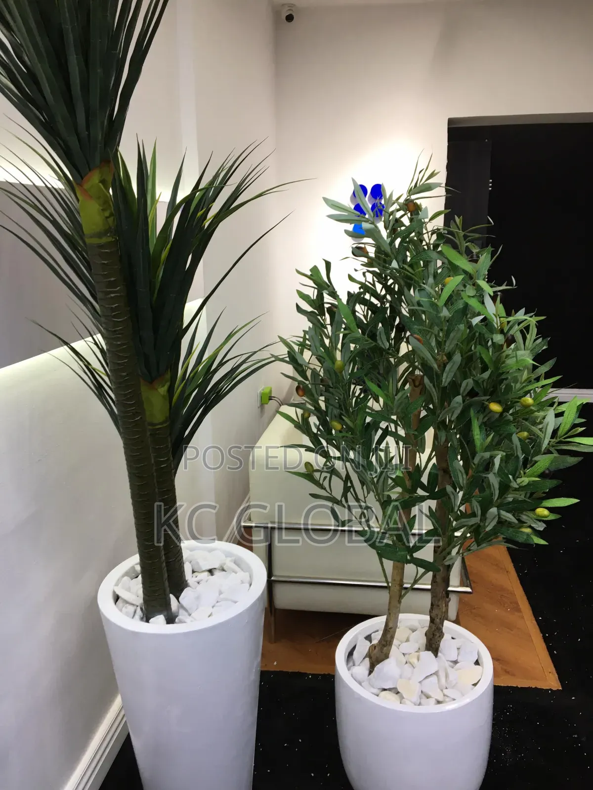 Artificial Flower
