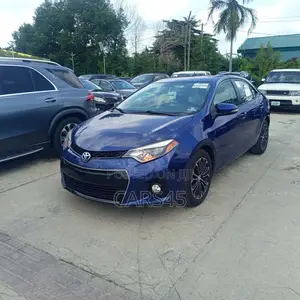Toyota Corolla 2016 Blue