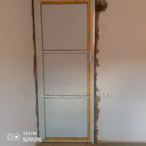 Toilet Doora