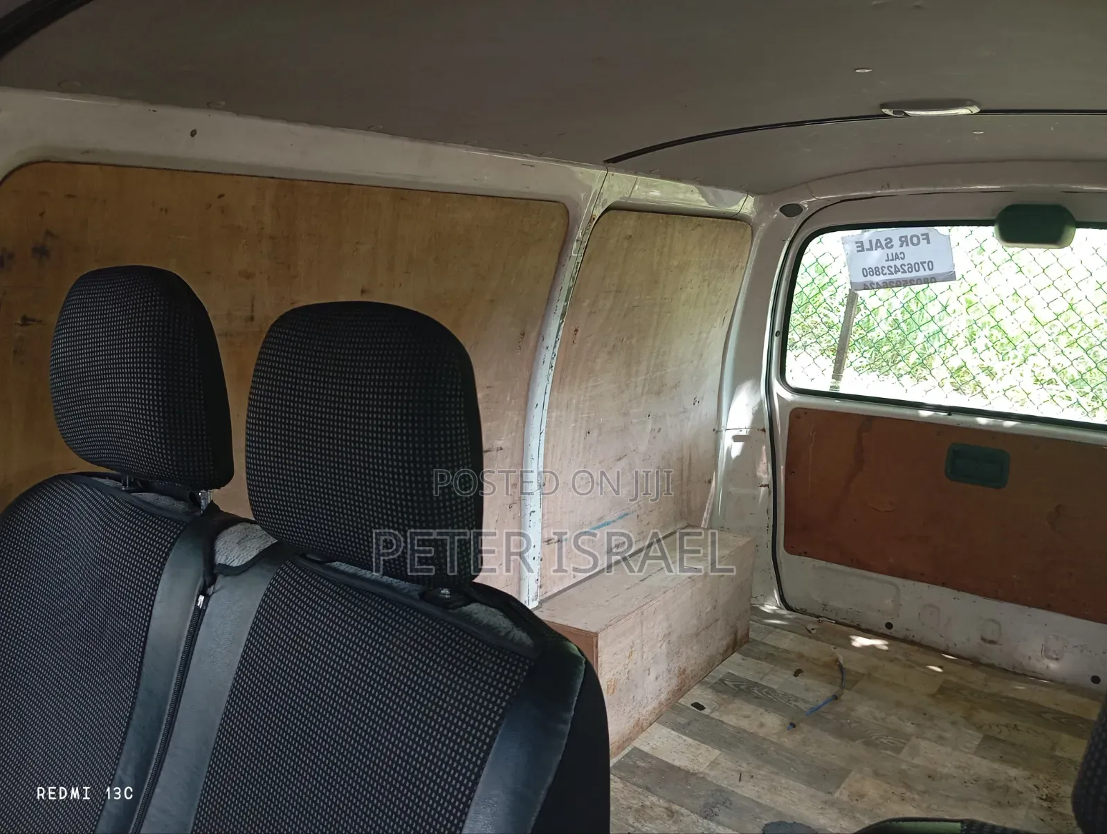 Toyota HiAce 2005 White