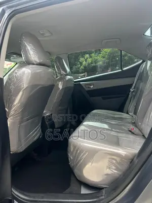 Toyota Corolla LE 4dr Sedan (1.8L 4cyl CVT) 2014 Gray