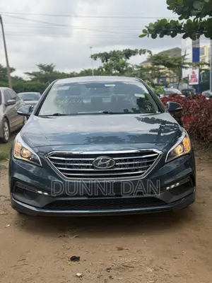 Hyundai Sonata Sport Sedan FWD (2.4L 4cyl 6A) 2016 Blue
