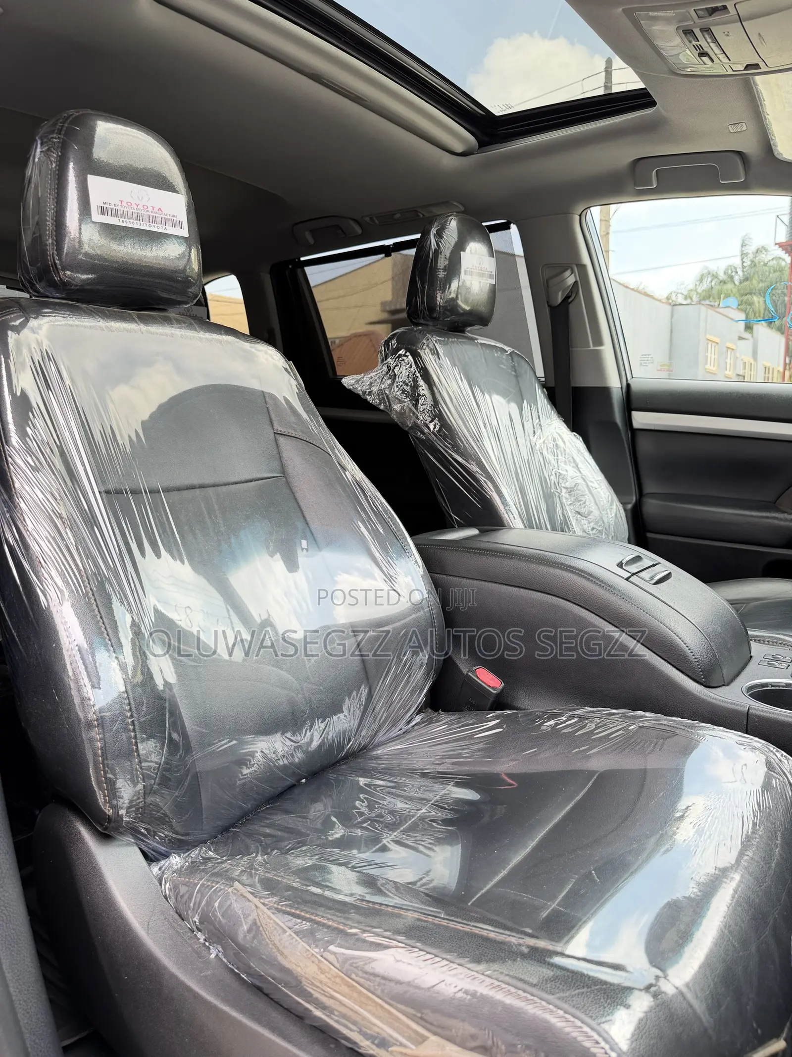 Toyota Highlander XLE 2019 Blue