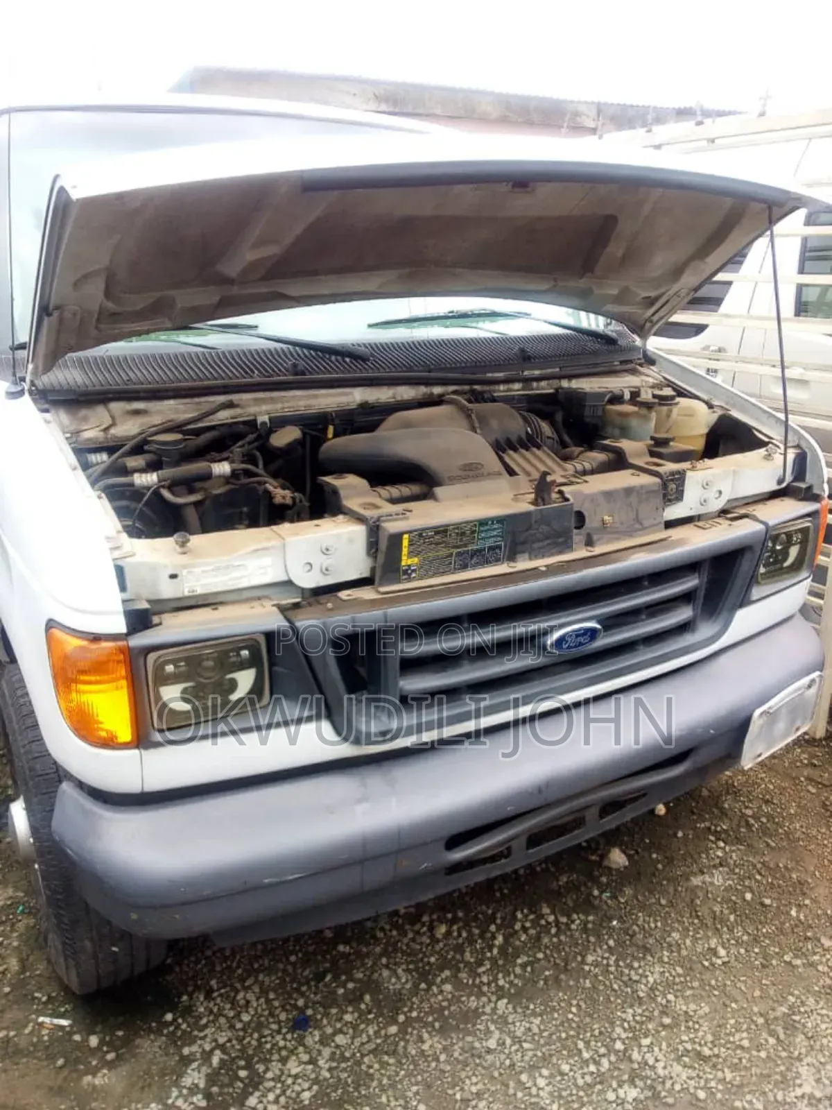Ford E350 2008 White
