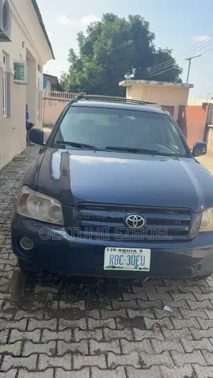Toyota Highlander 2005 Blue